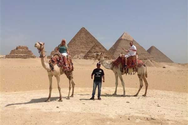 Excursie privată din Hurghada la Cairo