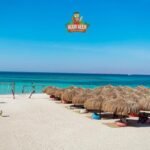 Hula Hula Island Hurghada – Snorkeling, Plajă și Prânz