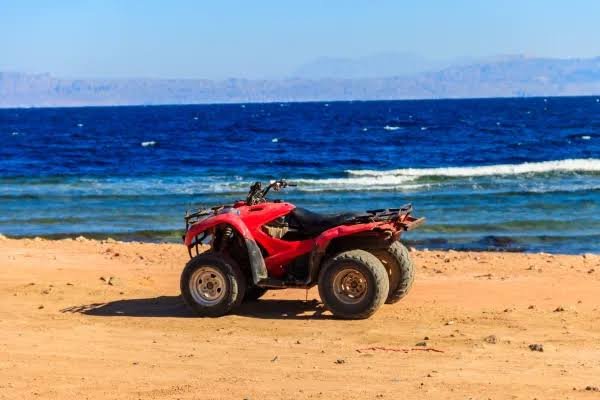 Safari VIP cu quadul 2 ore în Makadi Bay